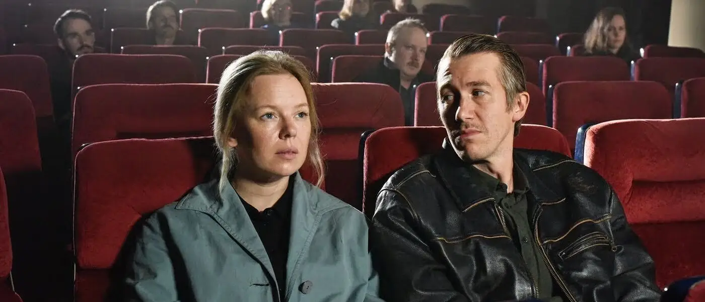 Kaurismäen uutuus Kuolleet lehdet avaa Espoo Cinén