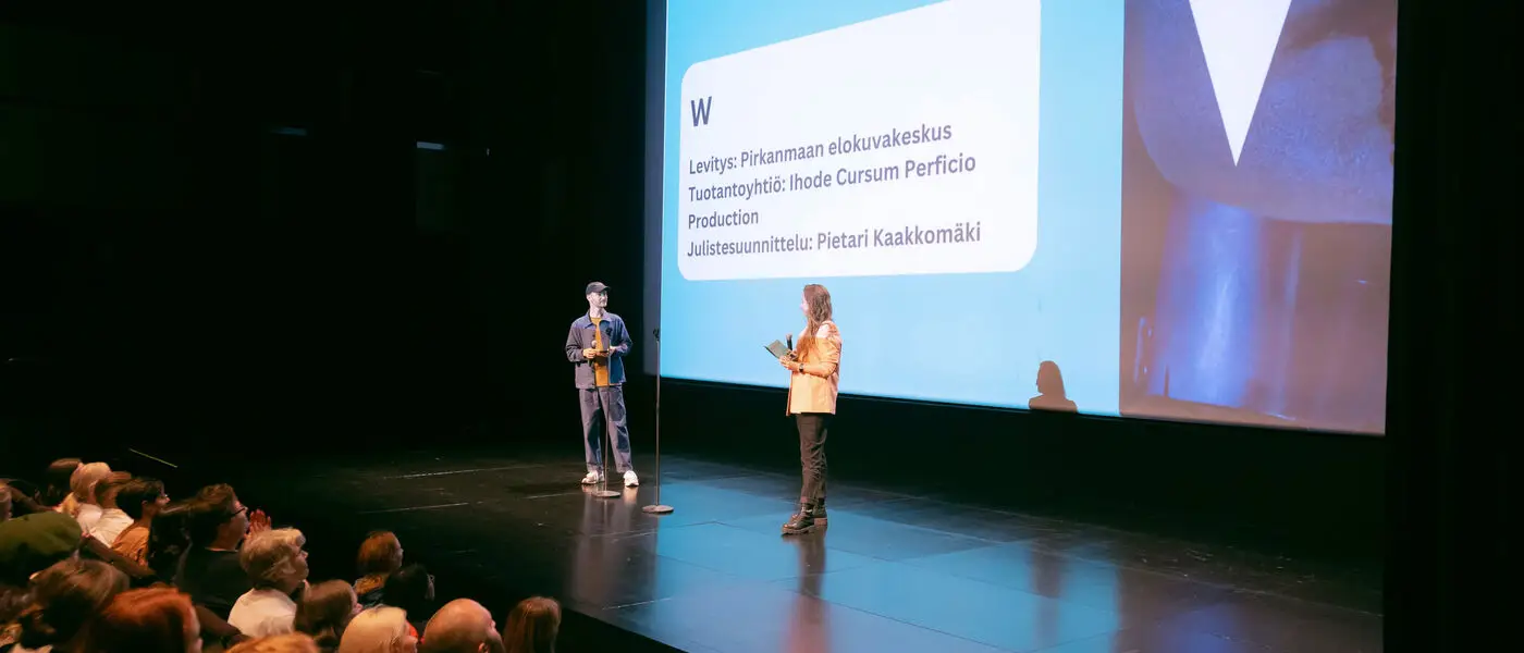 Poster Ciné-palkinto W:lle &#8211; yleisönsuosikki Kikka!