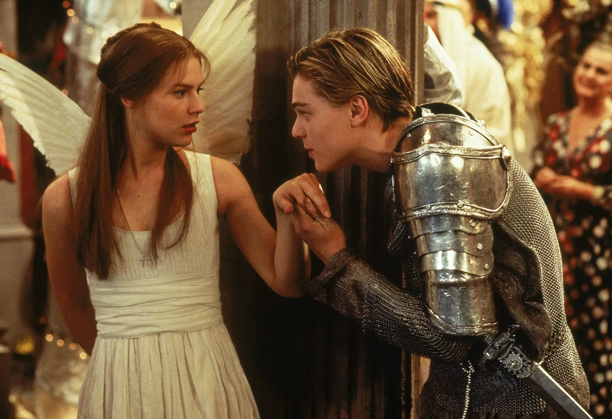 Baz Luhrmannin William Shakespearen Romeo ja Julia ulkoilmanäytöksessä elokuussa